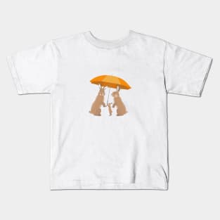 Rabbit family with umbrella Kids T-Shirt